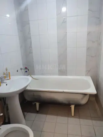 1-комн квартира в городе Луганск квартал Якира, 40,00 м², 10 эт., квартал Якира, фотография 3