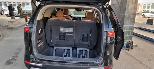 Автомобиль kia carnival 2021 г.в., фотография 7