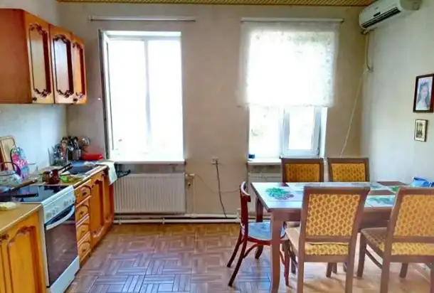 Продается добротный дом на цоколе в станице Холмской 60,00 м2, фотография 2