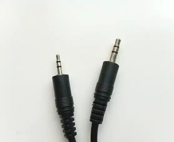 Переходник 3-pin 2.5 mm jack - 3-pin 3.5 mm jack, 1 m., фотография 3