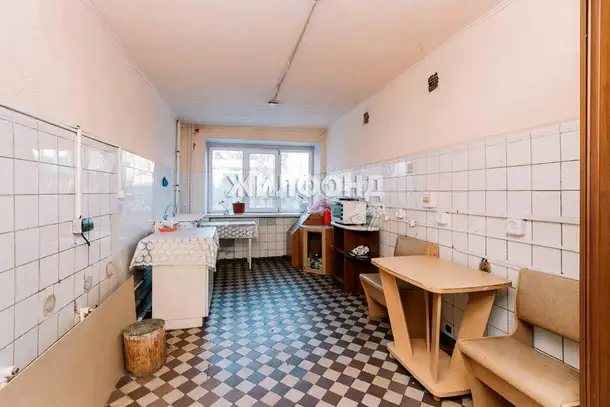 Продается комната 17.4 м2 в 1 ком.кв., фотография 4