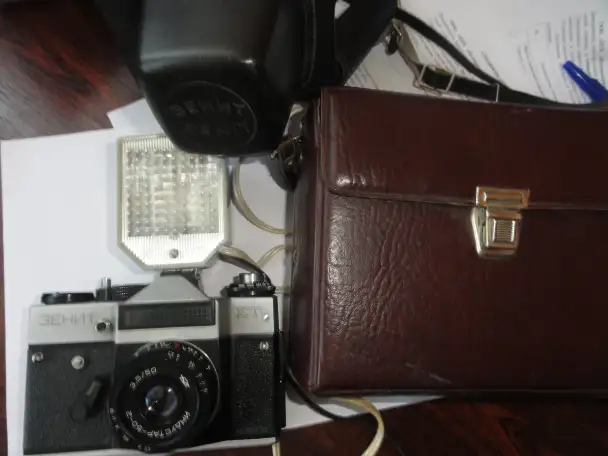 Продам фотоаппарат ЗЕНИТ ЕТ с фотовспышкой Чайка, фотография 3
