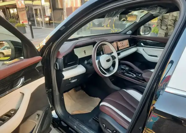 Geely majaro, фотография 13