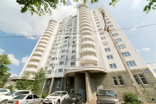 Продам гараж 22,00 м2, Комсомольская улица, д.139, фотография 1