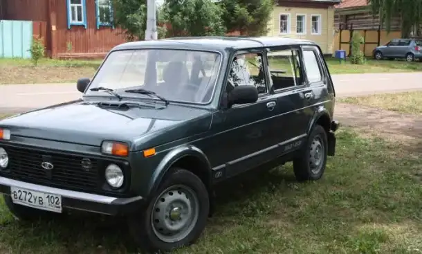Продам LADA 4x4 (Нива), 2010, фотография 3