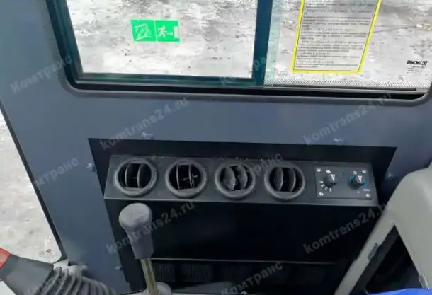 фронтальный погрузчик XCMG LW180FV, фотография 11