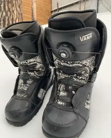 Ботинки для сноуборда Vans, фотография 1
