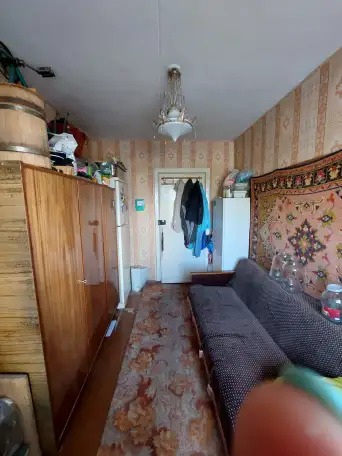 Продаем долю в 4-комн. кв., Свердловская обл, г Екатеринбург, ул Старых Большевиков, д.45, фотография 9