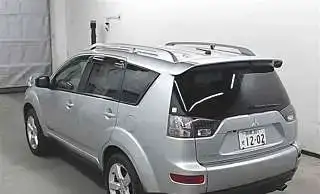 Mitsubishi  Outlendet, фотография 2