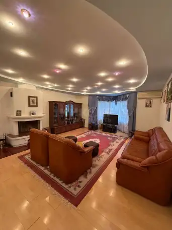 Продам дом 270 м2 в городе Луганск Станица Луганская 260,00 м2, фотография 7