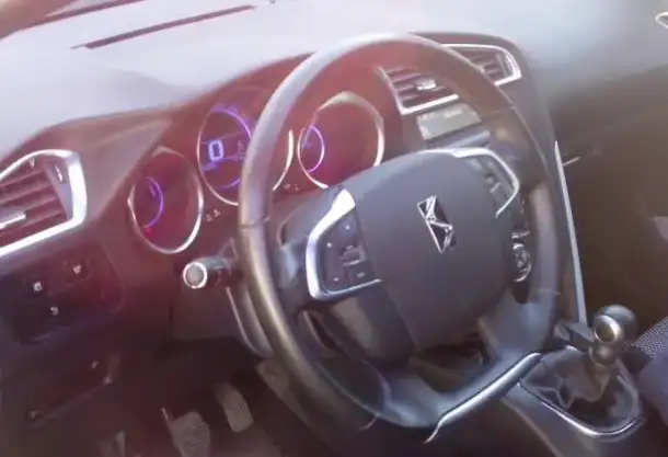 Продажа автомобиля Citroen, фотография 4