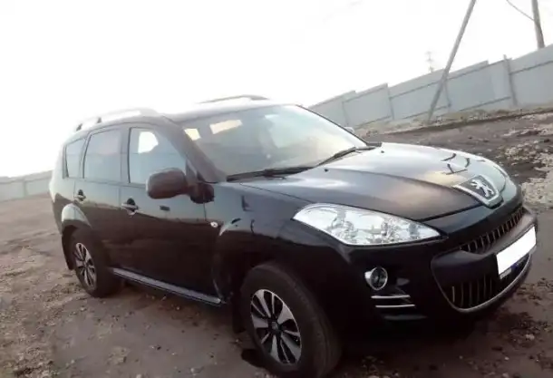 Продам автомобиль Peugeot 4007, фотография 9