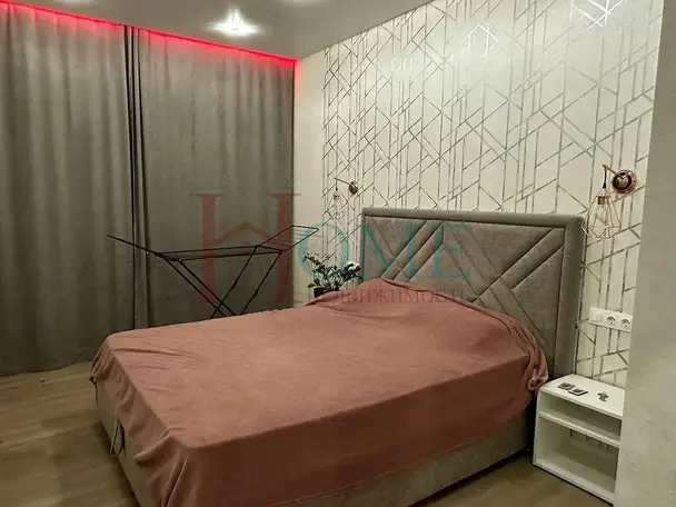Сдам квартиру, Красный проспект, 222, к 4, фотография 1
