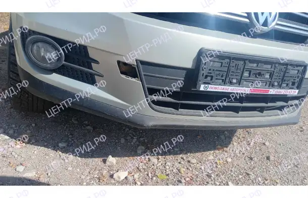 Автомобиль Volkswagen Tiguan, 2012, фотография 4