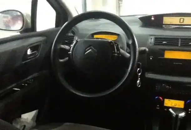 Продам Citroen C4, фотография 6