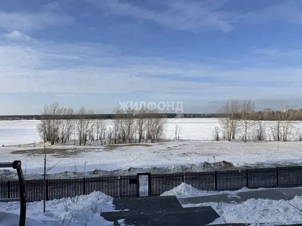 Продается место на закрытой стоянке, 13.7 м2, фотография 12
