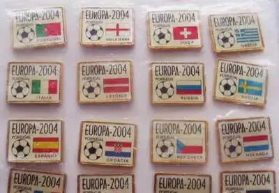 Значки Чемпионата Европы по футболу в 2004 году в Португалии, фотография 1