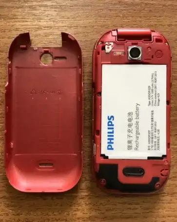 Мобильный телефон Philips E320 Red, поддержка 2sim-карт, фотография 7