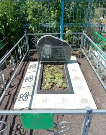 Изготовление надгробных памятников, оград, лавок, столов, крестов, фотография 5