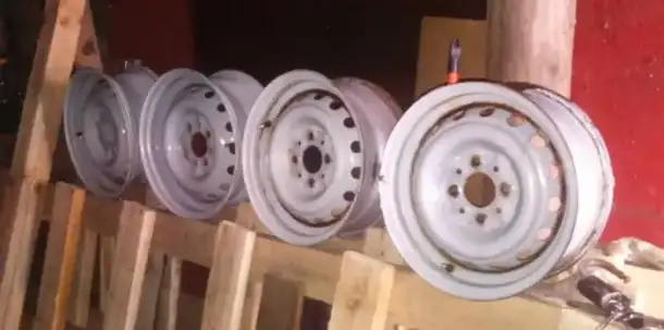 Штампованые диски R13, фотография 1
