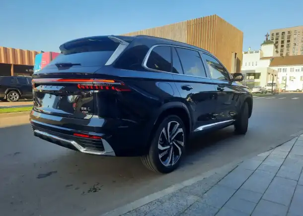 Geely majaro, фотография 5