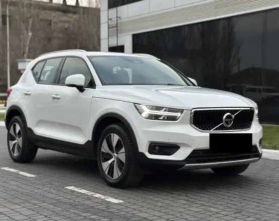 Volvo XC40 2020 год, фотография 2