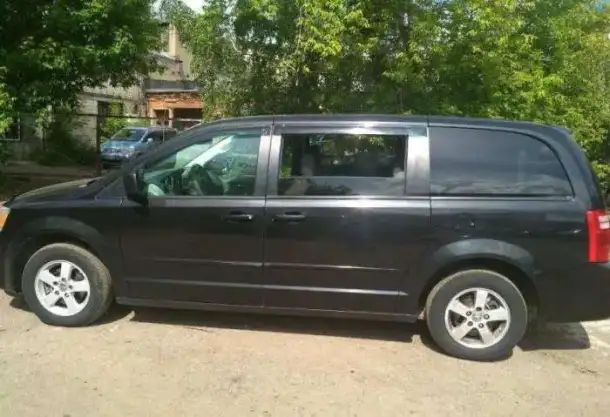 Продам автомобиль Dodge Grand Caravan, фотография 1