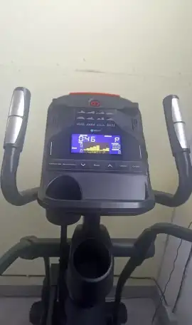 Эллиптический тренажёр CardioPower x55, фотография 2