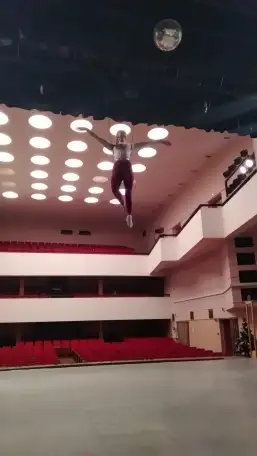 Воздушный аттракцион, фотография 2