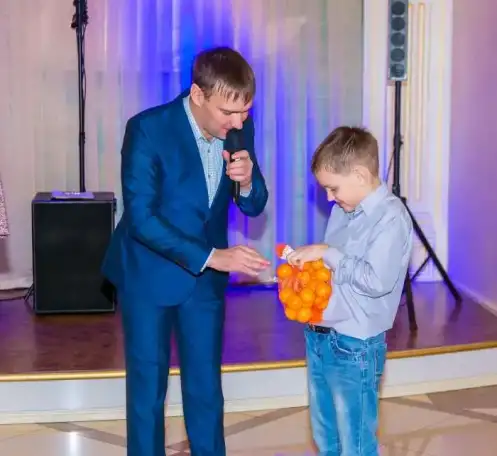 Поющий ведущий Иван Агафонов., фотография 12