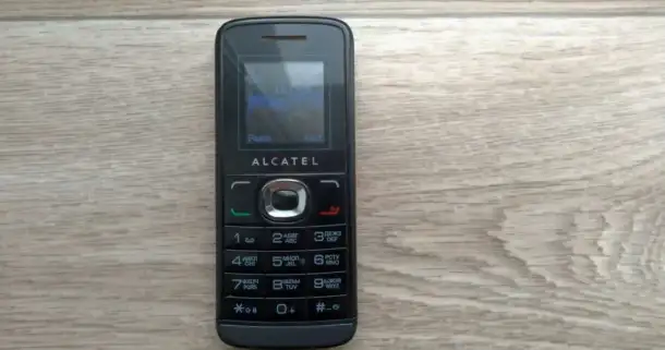 Alcatel One Touch 233, фотография 1