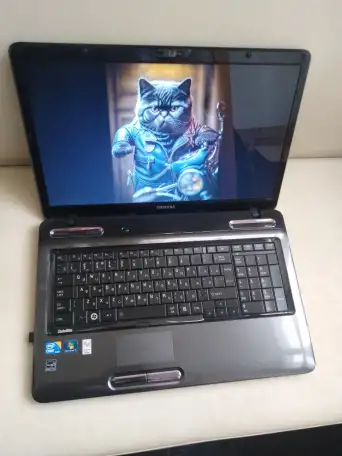 Toshiba SATELLITE L675-110 Core i5 экран 17.3, фотография 1
