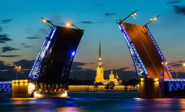 экскурсии по Санкт-Петербургу и пригородам на минивэне гида до 6 гостей, фотография 8