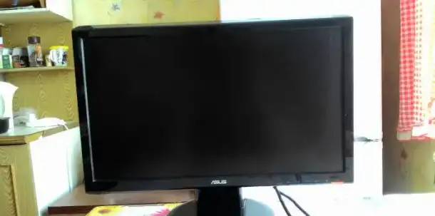 Asus VH228D, фотография 1