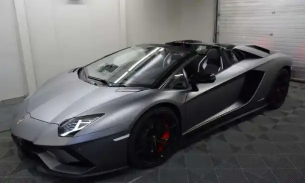 Lamborghini Aventador, 2018 года выпуска, фотография 8