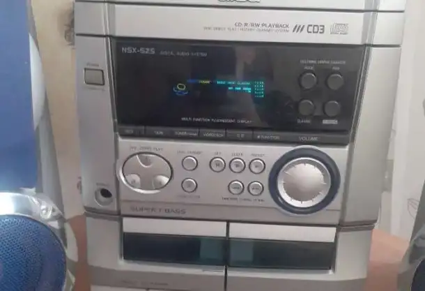 Музыкальный центр Aiwa, фотография 1