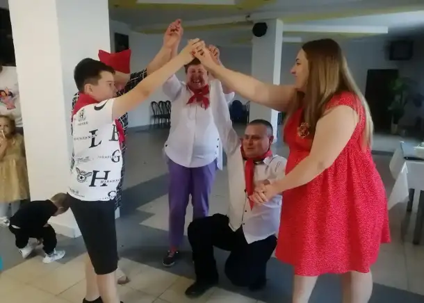Ведущая на ваш яркий праздник, фотография 8