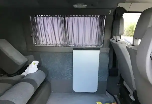 Машина Volkswagen Transporter, фотография 4