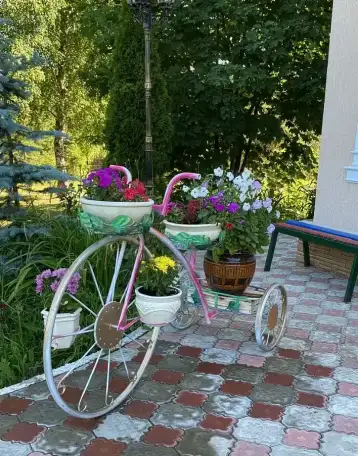 Велосипед клумба , арки перголы , изделия из металла, фотография 1