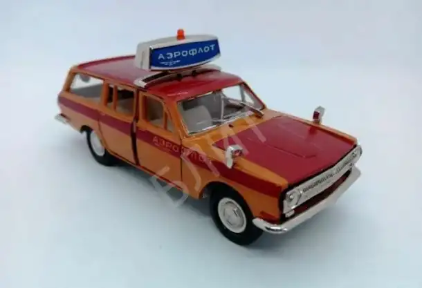 масштабные модели автомобилей М1:43 сделано в СССР, фотография 2