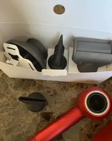 Фен Dyson HD07 Supersonic Hair Dryer (Red/Nickel), фотография 4