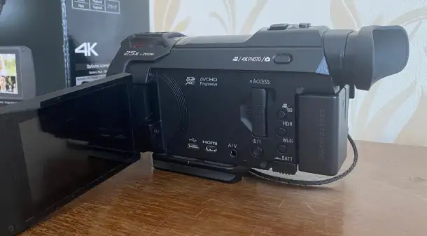 Видеокамера Panasonic HC-VXF990 4K, фотография 3