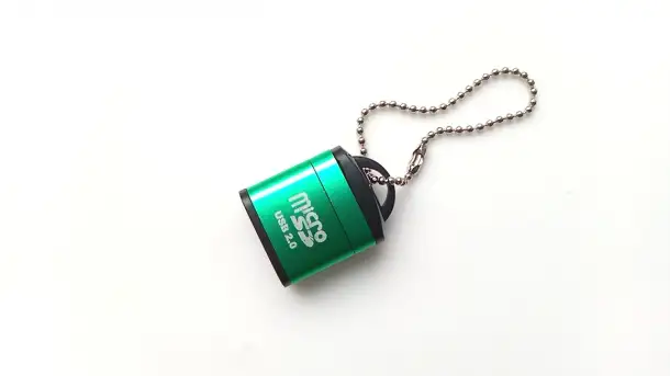 Flash-накопитель 32 Gb с Secure Digital носителем, фотография 2