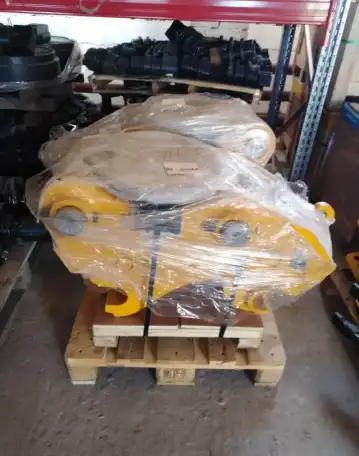 Быстросъемное устройство (квик-каплер механический) на Komatsu PC200-7 ST, фотография 2