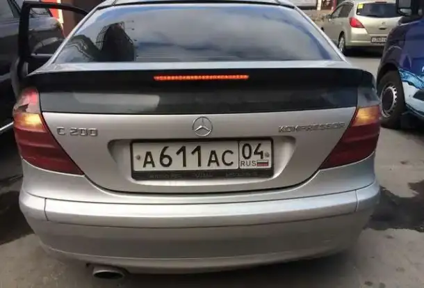 Mercedes-Benz C-Class, 2001 год., фотография 3