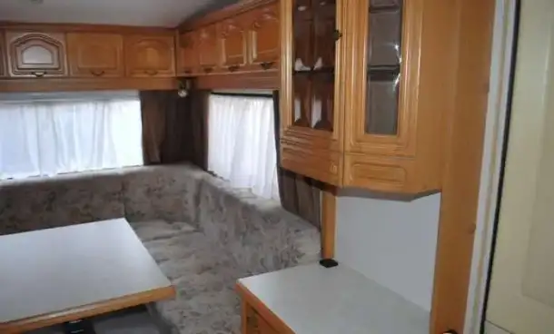 Прицеп дача, дом на колесах HOBBY PRESTIGE 425, фотография 4