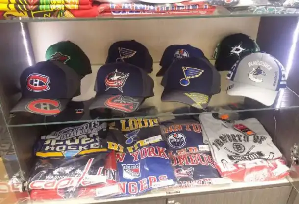 Бейсболки NHL, фотография 2