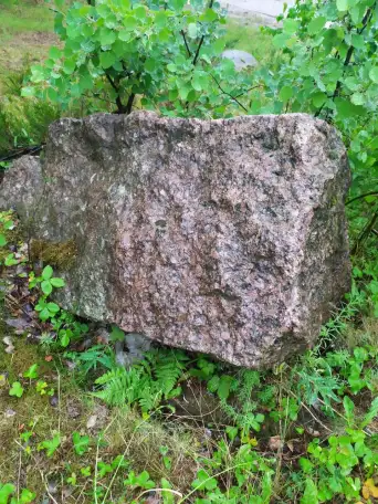 Глыба -камень валун для ландшатного дизайна, фотография 2