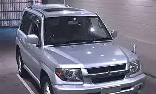 MITSUBISHI PAJERO IO, фотография 1