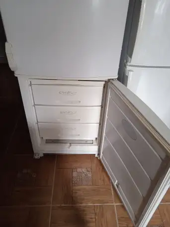 продам холодильник Бирюса 226С-3, фотография 3
